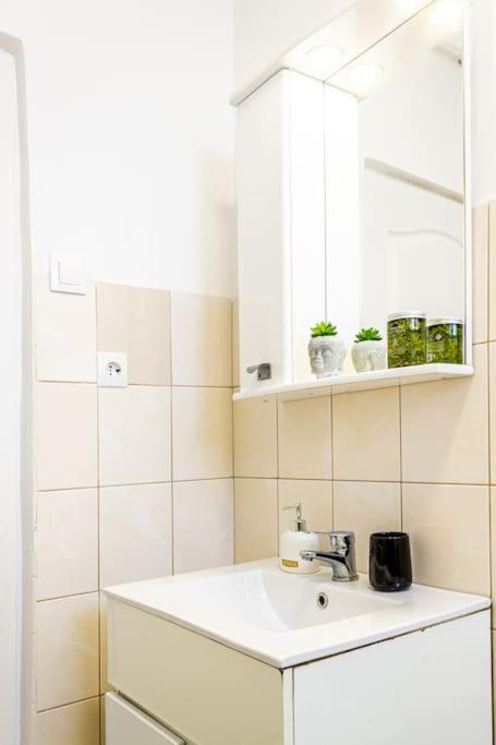 Cosy Nest M&N Condos Bukareszt Zewnętrze zdjęcie
